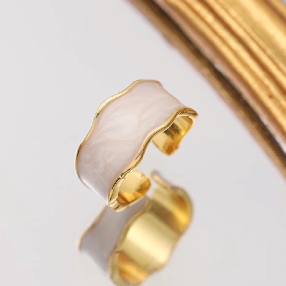 🤍Insta enamel open ring - Picture 2 of 8